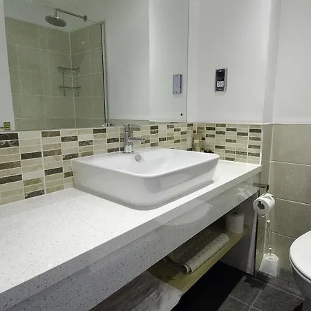 Hotel Seacote 3*